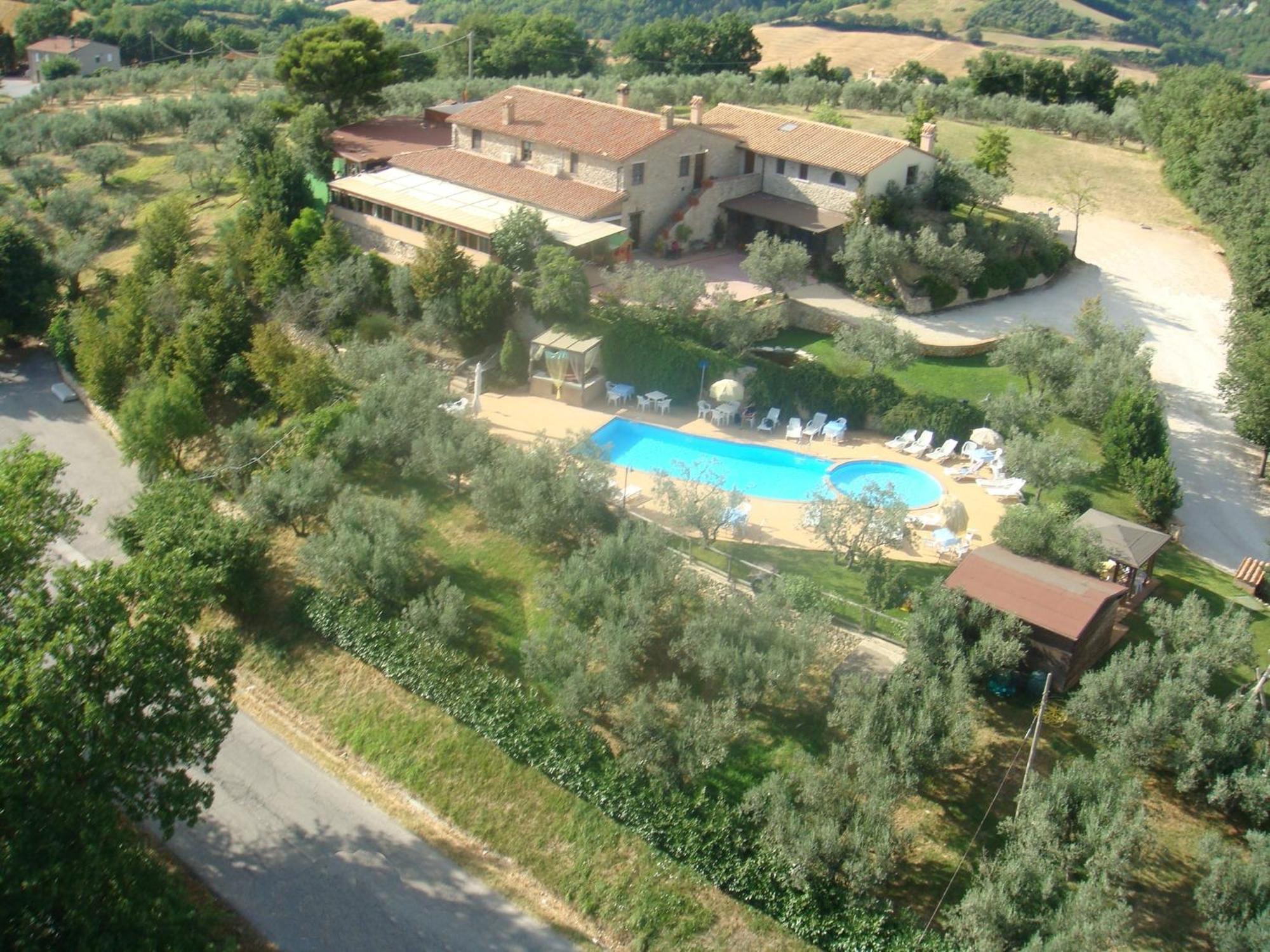 Agriturismo La Casella San Terenziano Exteriér fotografie